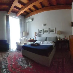 https://appartamento-the-luxe-al-centro-storico-di-catania.sicilyhotelsitaly.net